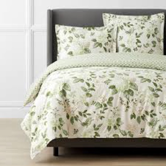 The Company Store Legends Hotel Green Multi Blooming Flowers Twin Duvet Cover